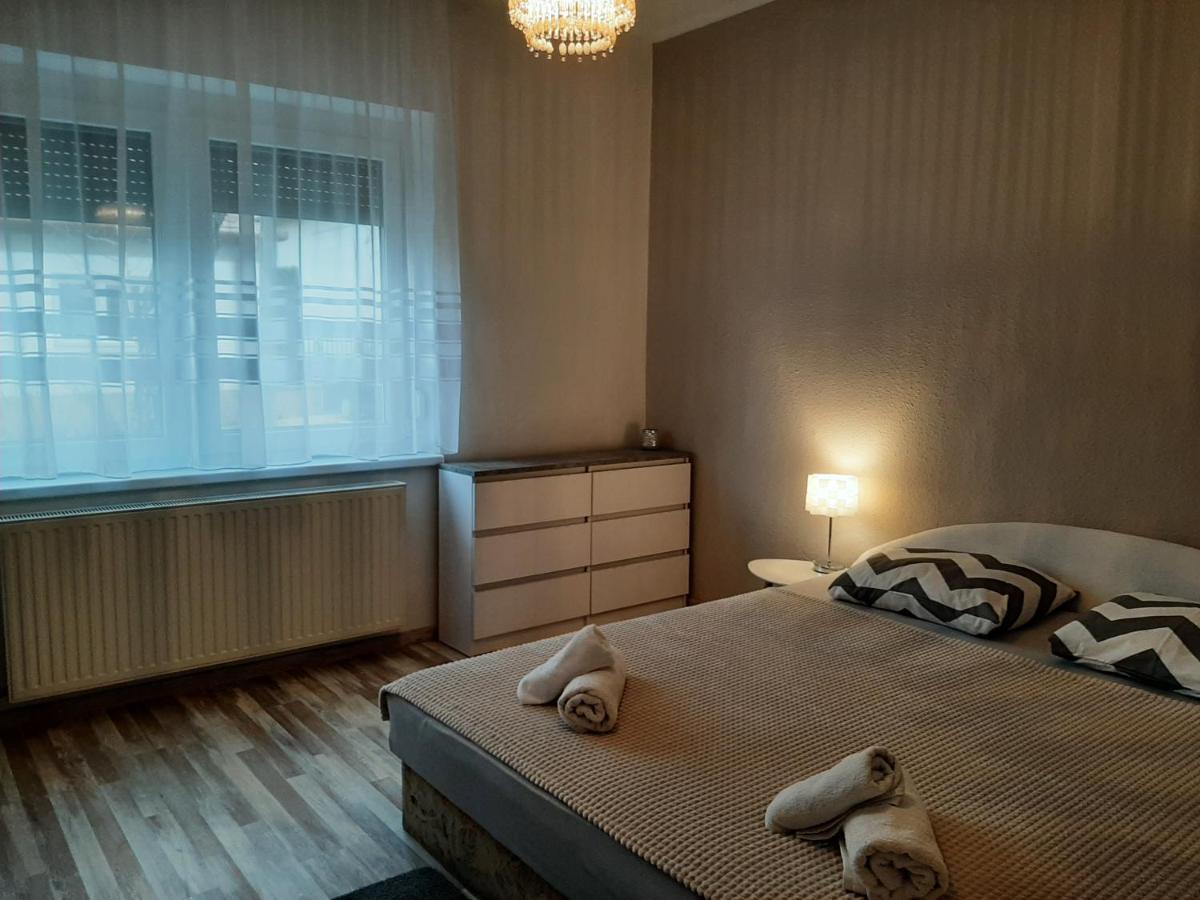 Apartman Harmony Appartamento Keszthely Esterno foto